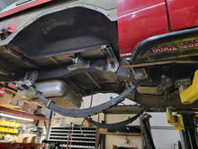 Load image into Gallery viewer, 52" Long Travel Deaver Springs