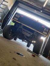 Load image into Gallery viewer, 1973-1987 (91) Chevy truck Prerunner Bumper V2