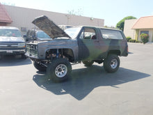 Load image into Gallery viewer, Fortify Off-Road Front Coilover Kit for Chevy K5 blazer, K10, K20 and K30 trucks